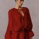 Elegantní Lyanna Boho Krátké Šaty Dekolt Se Šňůrkou A Sukně