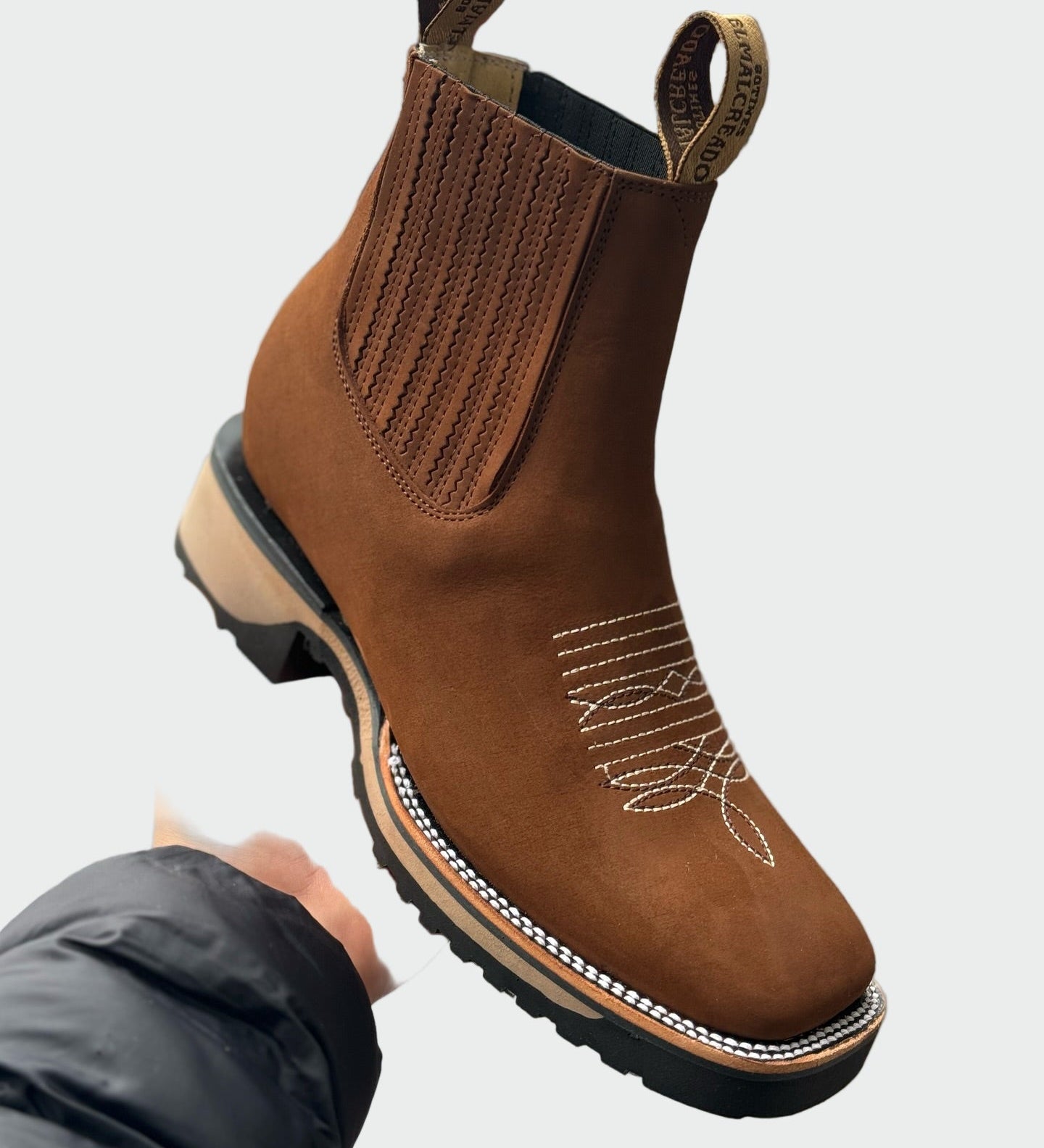 Kožené cowboy boty