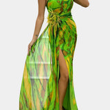 Barvité A Vzdušné Šaty S Výrazným Vzorem Na Jedno Rameno