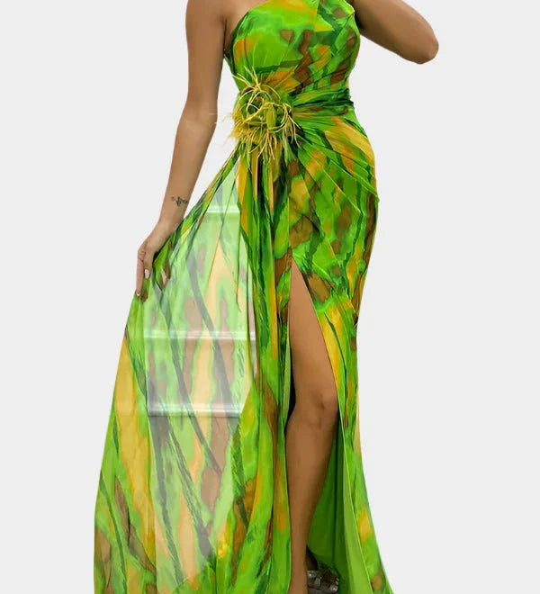 Barvité A Vzdušné Šaty S Výrazným Vzorem Na Jedno Rameno