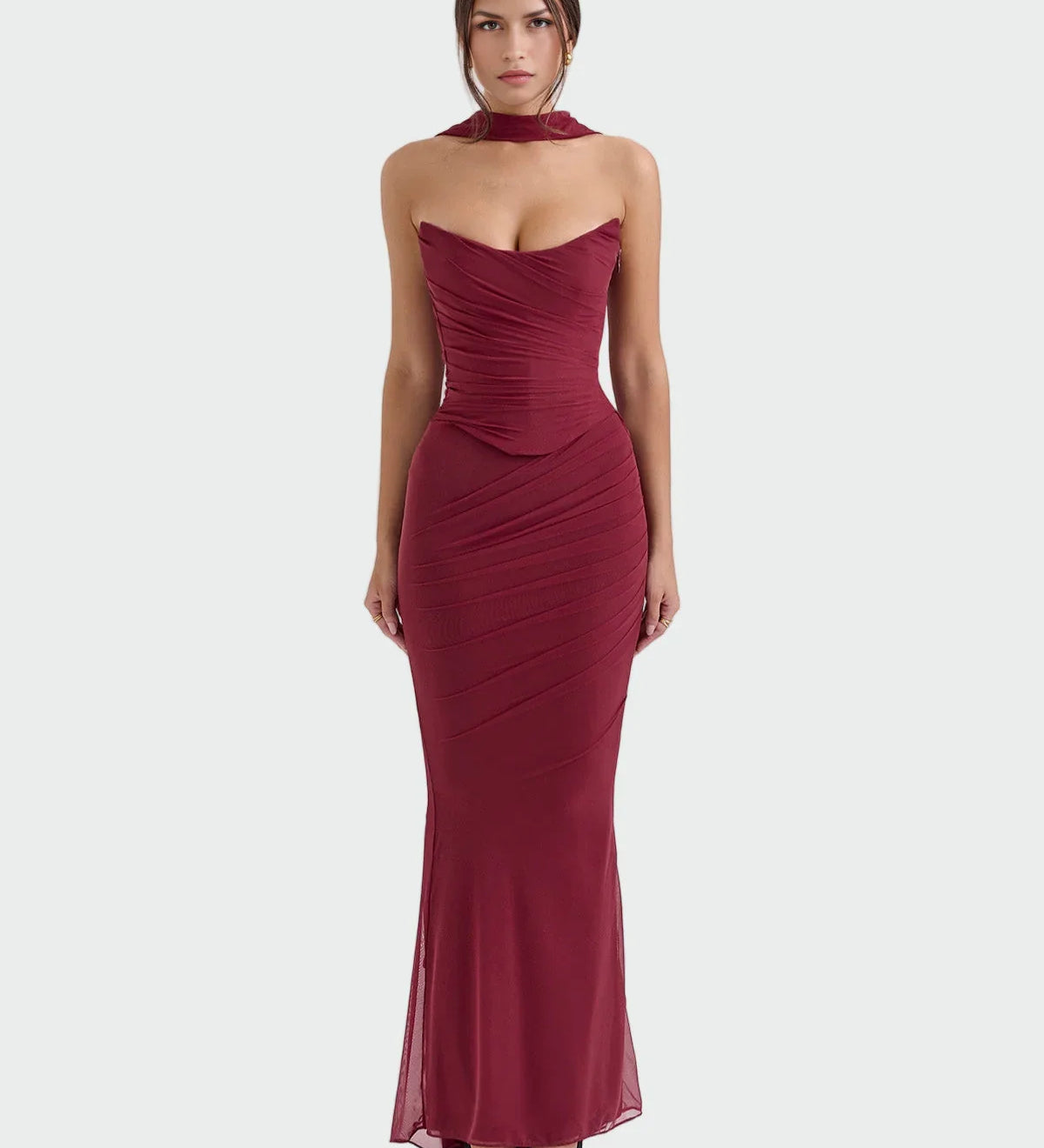 Elegantní Laura Maxi Drapované Šaty s Korzetem a Dekoltem