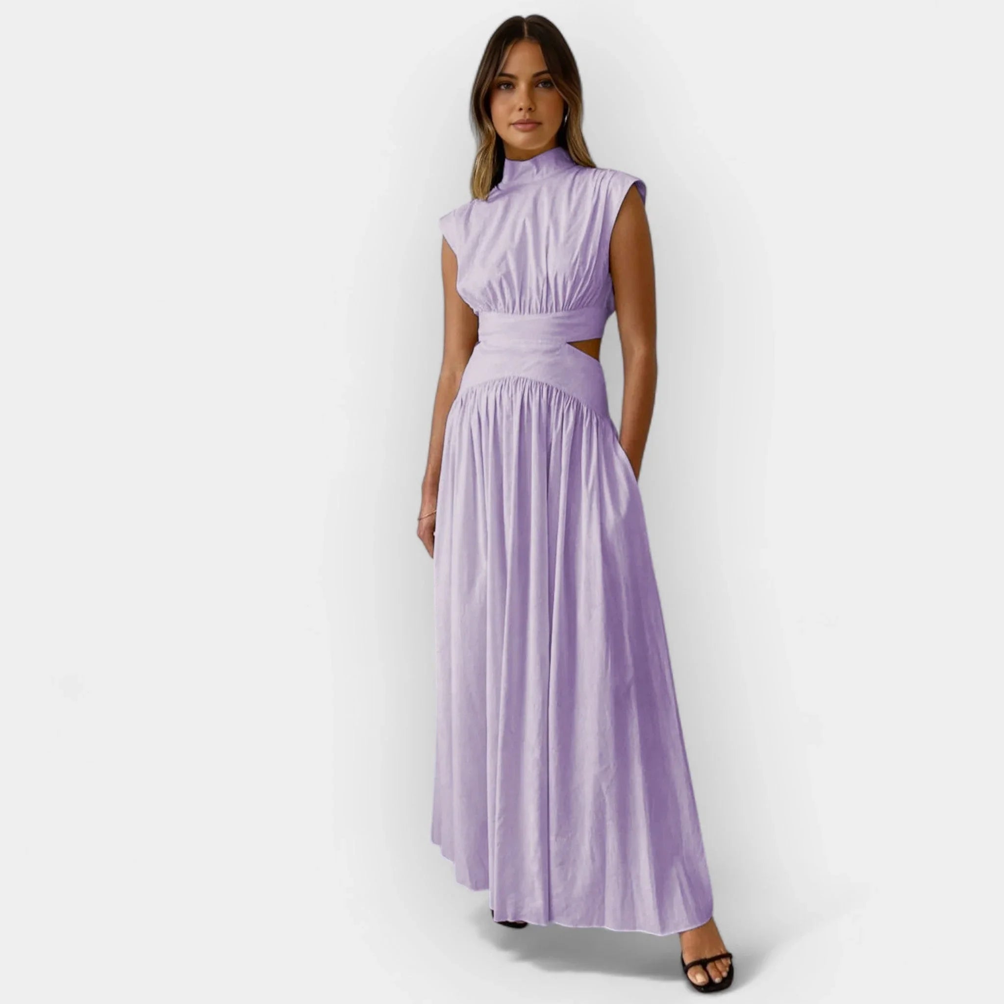 Stylové Šaty S Výřezy Pro Elegantní Večer A Nadčasný Vzhled