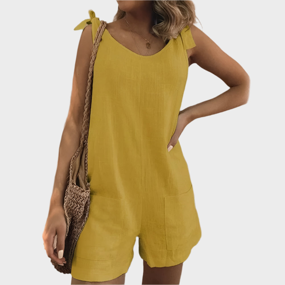 Bílý Stylový Letní Overal S Ramínky A Mašličkou A Kapsami