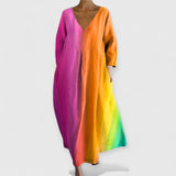 Elegantní Šaty SV Výstřihem a Barevným Gradientem Barvy