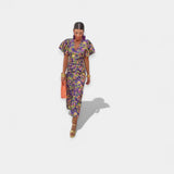 Okouzlující Šaty s Volány a Lesklým Saténem Večerní Párty