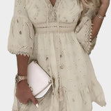 Boho Letní Krátké Šaty se Krajkou v Dekoltu a Rukávy