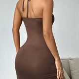 Čokoládově Hnědé Mini Šaty Závazováním U Krku Drapované