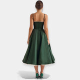 Midi Šaty S Tylovou Sukní A Stylový Výraz Na Příležitosti