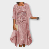 Prodyšné Šaty S Vnějším Kardiganem A Vzorovaným Potiskem